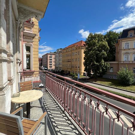 Apartment Alice Center Karlovy Vary Exterior foto