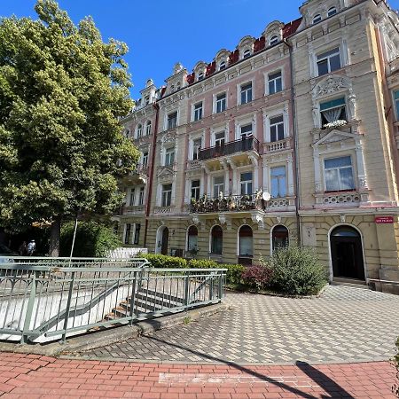 Apartment Alice Center Karlovy Vary Exterior foto