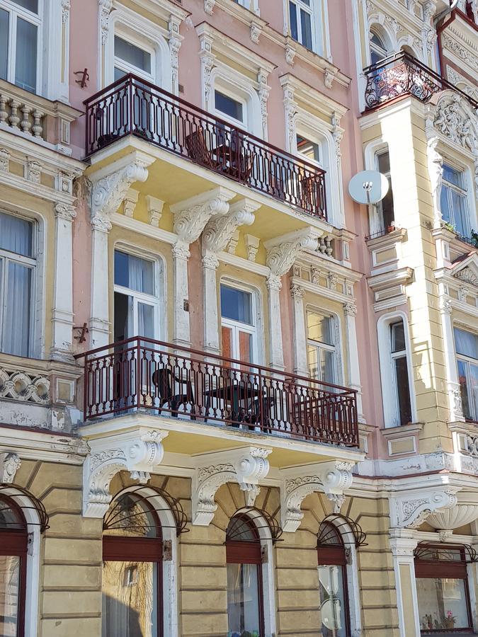 Apartment Alice Center Karlovy Vary Exterior foto